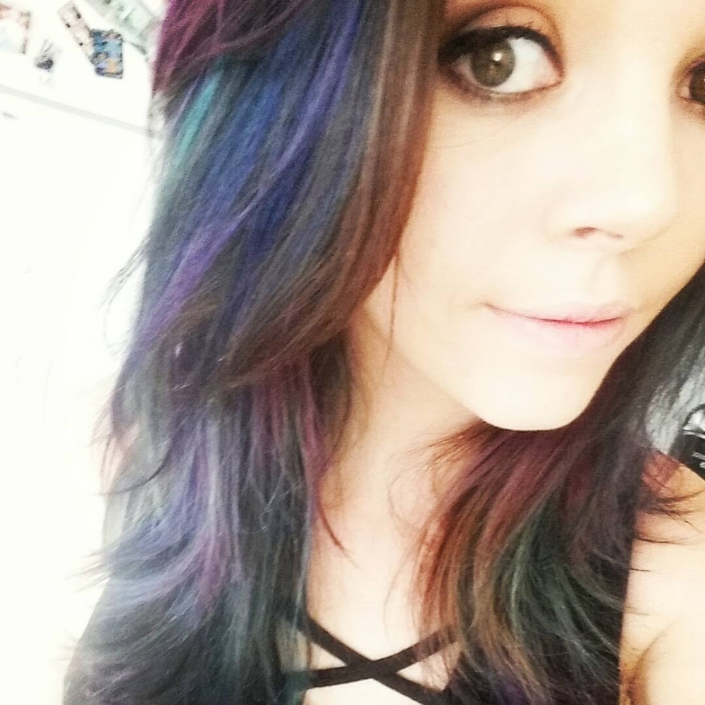 Meet your Posher, Tessera